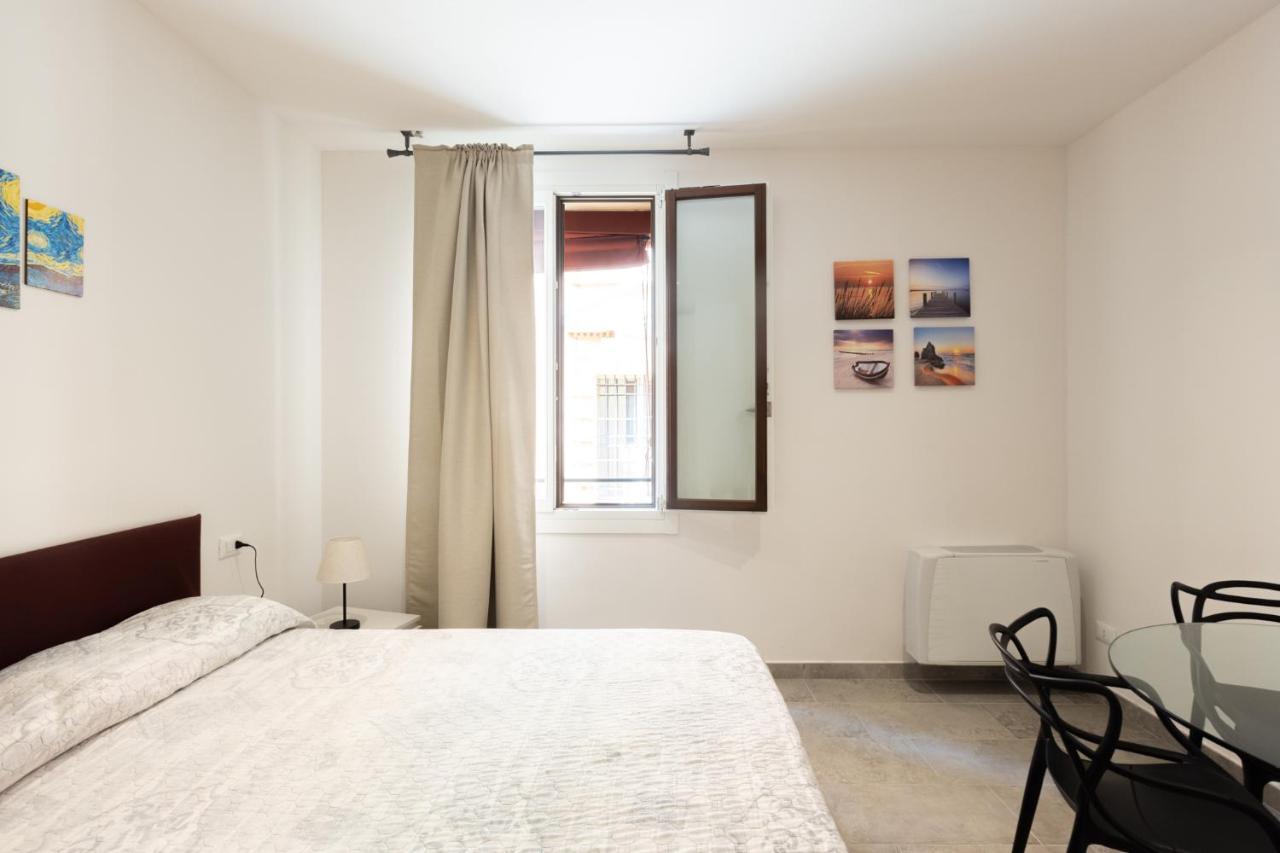 Goito 4, Bologna By Short Holidays Eksteriør billede